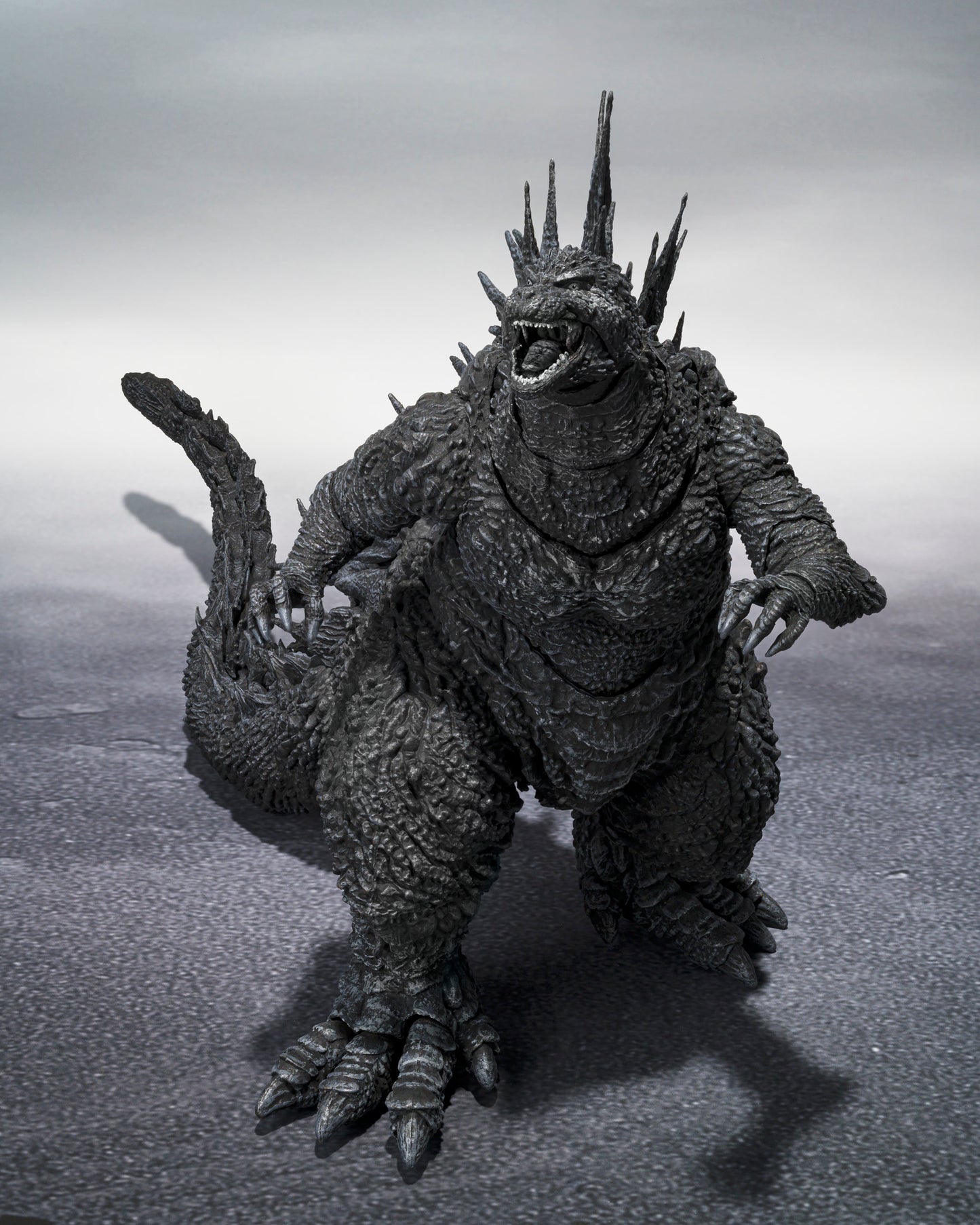 S.H. MonsterArts: Godzilla Minus One (2023) - Minus Color Version