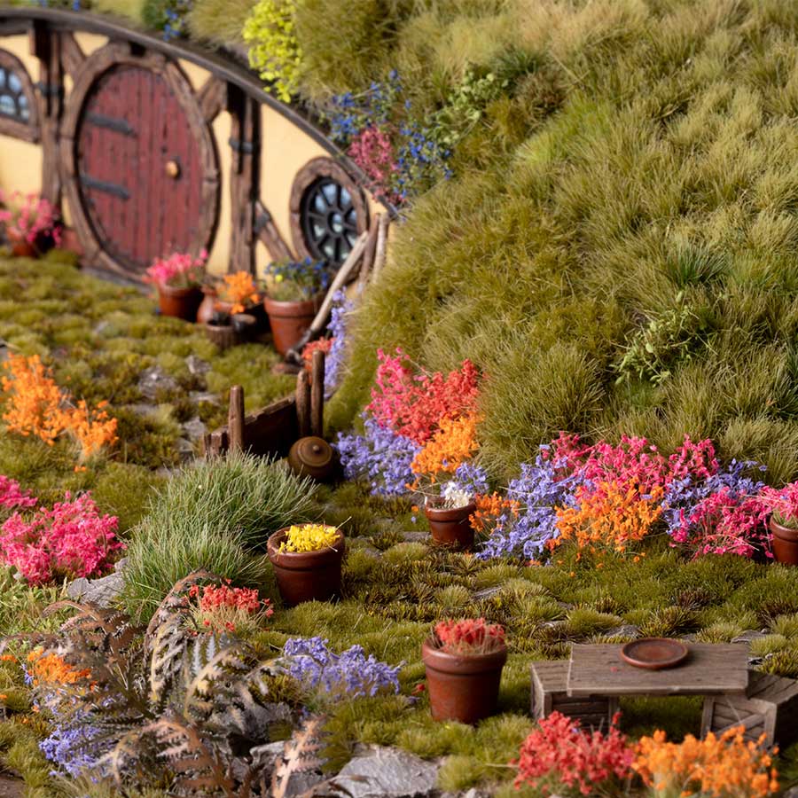 GamersGrass: Garden Flowers Set Wild Tufts